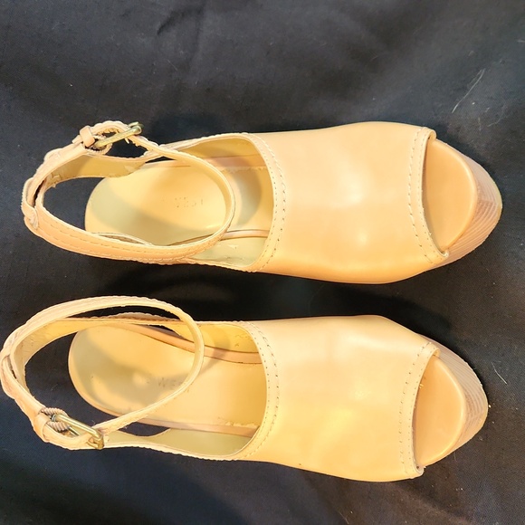 Nine West 6 medium platform tan leather strappy heels NWGolden - Picture 1 of 10